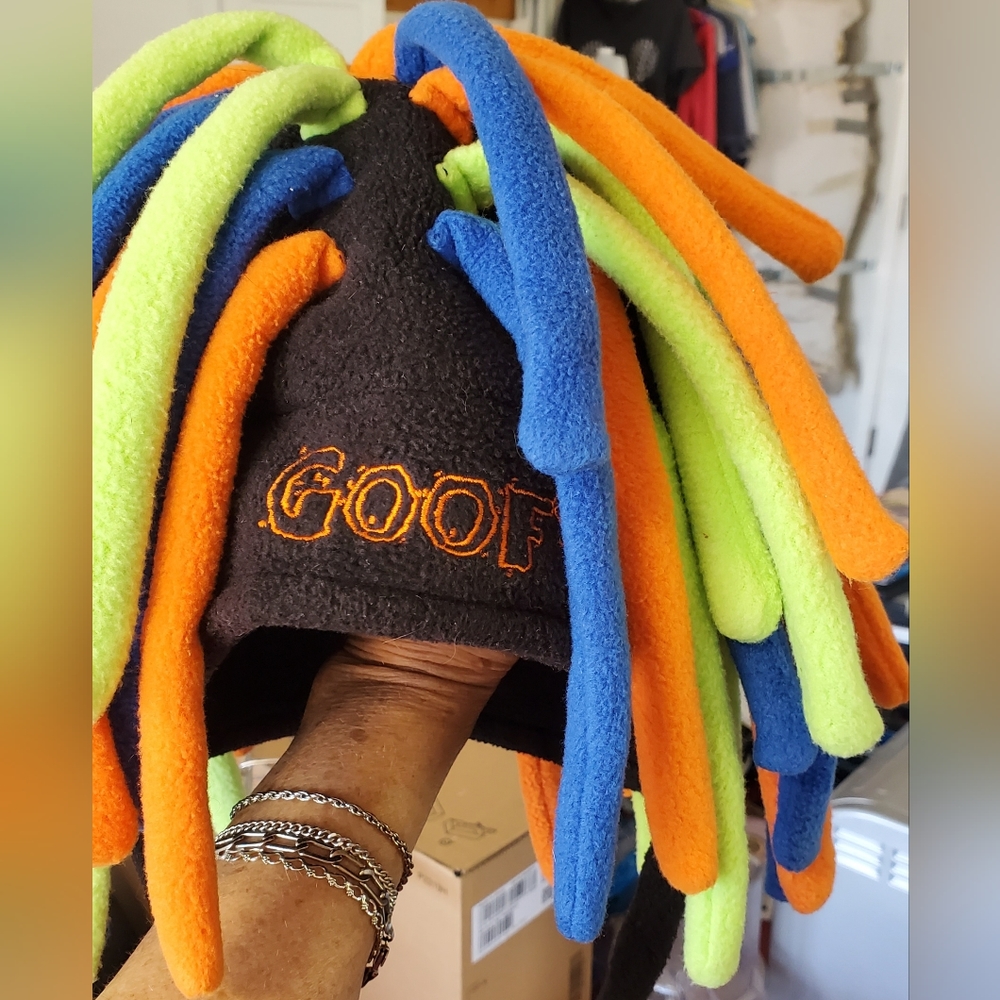 Walt Disney World In Park GOOFY Neon Dreadlock Fleece Hat Winter Ski - Used.
